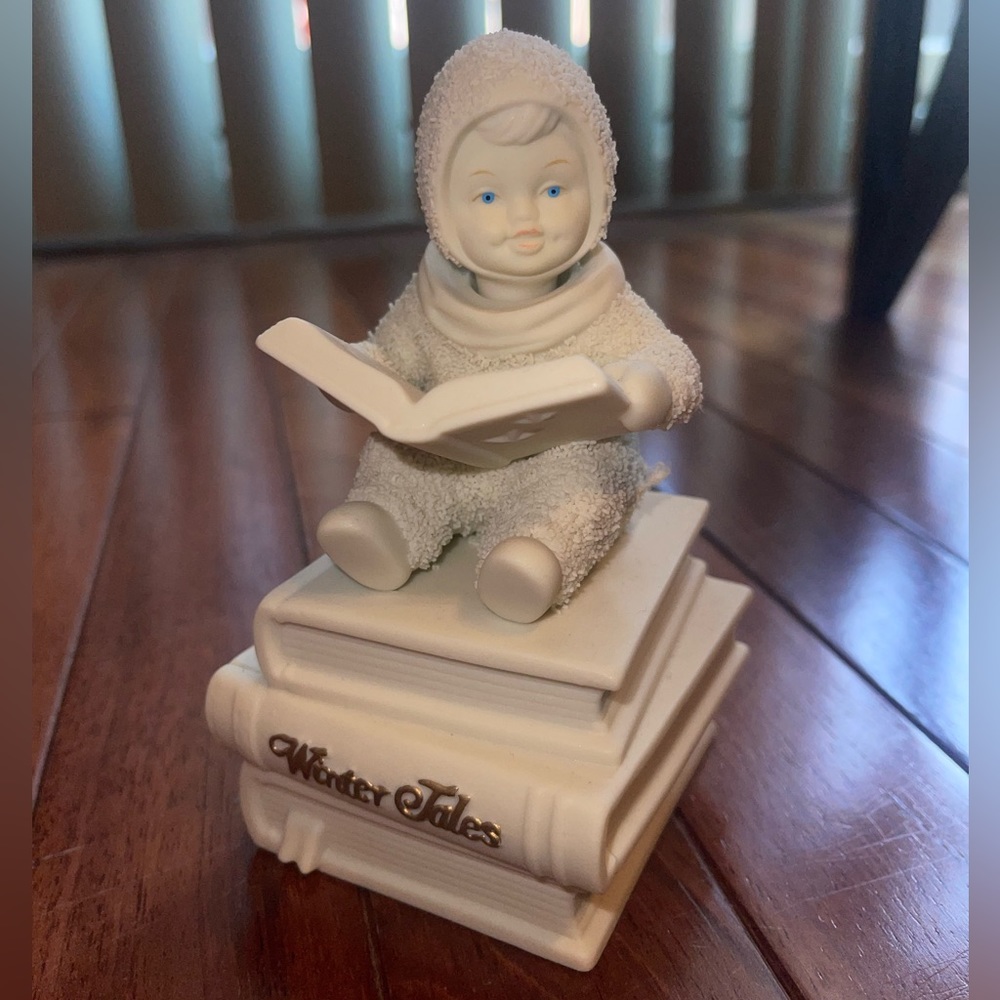 Vintage Department 56 Snowbabies Stories “Winter Tales” Animated Music Box